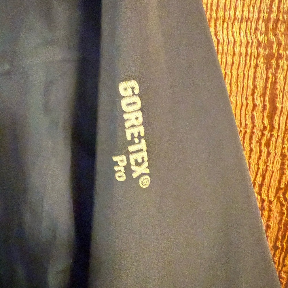 Arc'teryx Blue/Teal Hooded Jacket - Picture 3 of 7